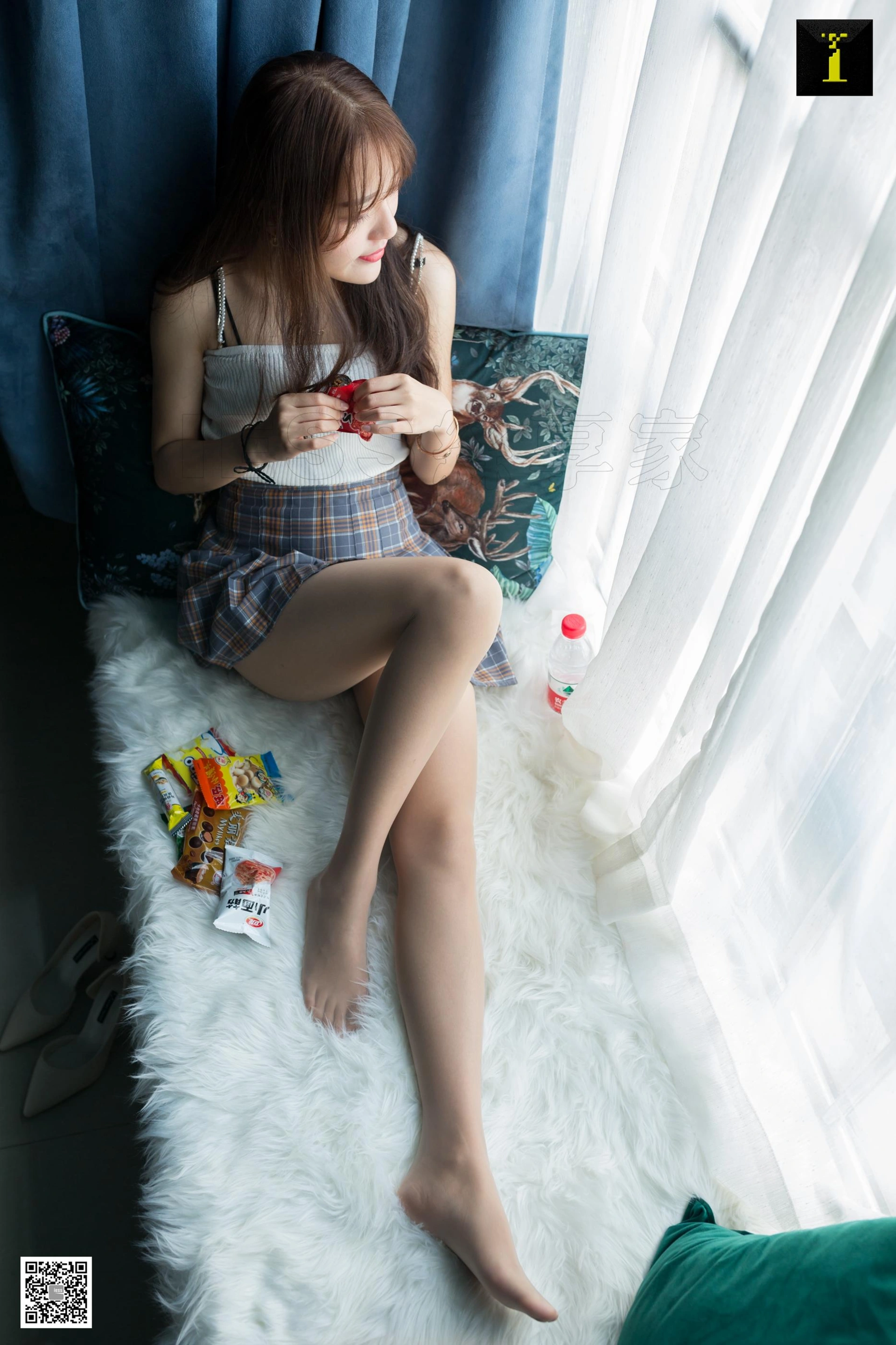 [IESS异思趣向]2019.05.28 丝享家495:爱吃零食的婉萍 1