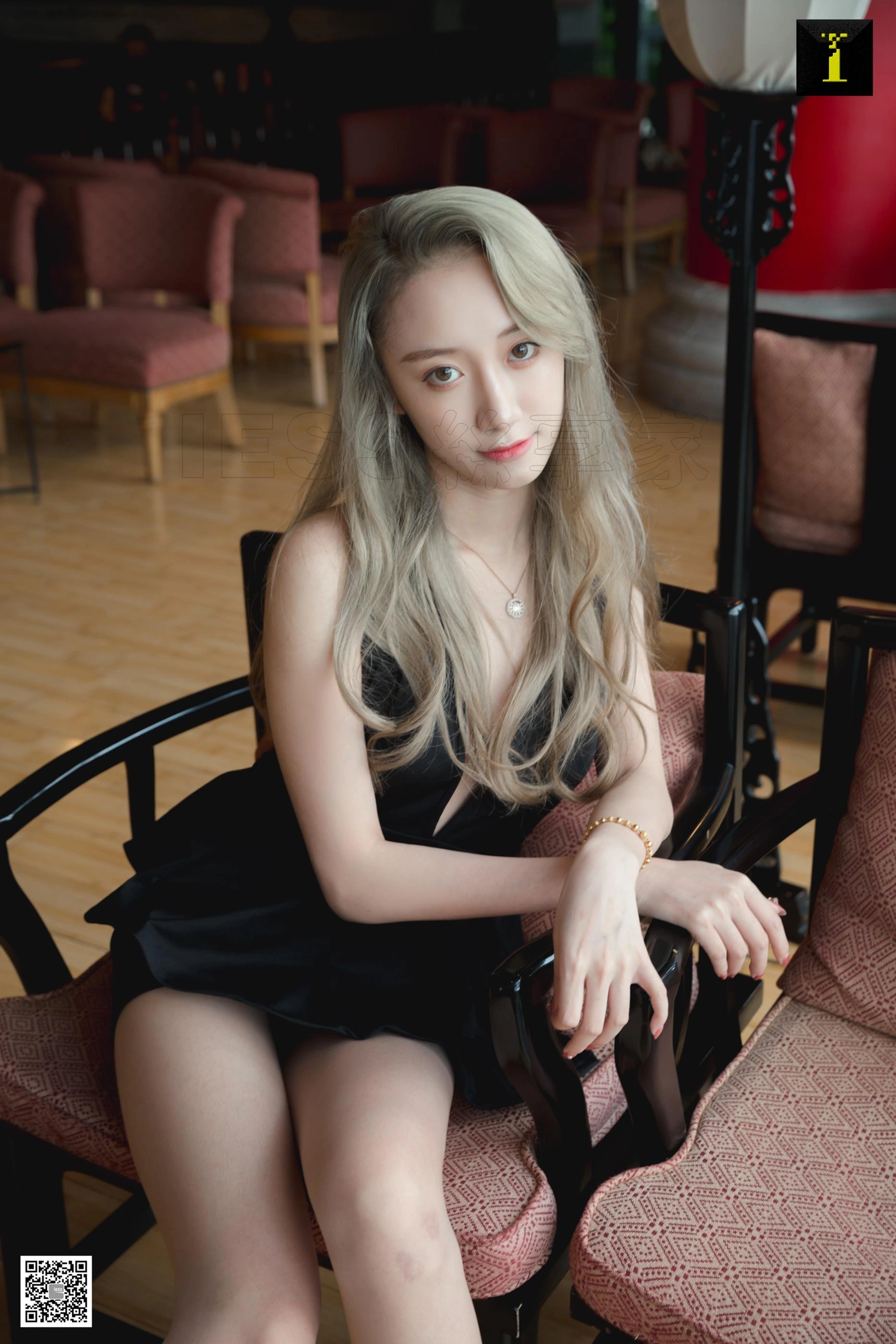 [IESS异思趣向]2019.06.03 丝享家499:乐乐的夏日美背 3