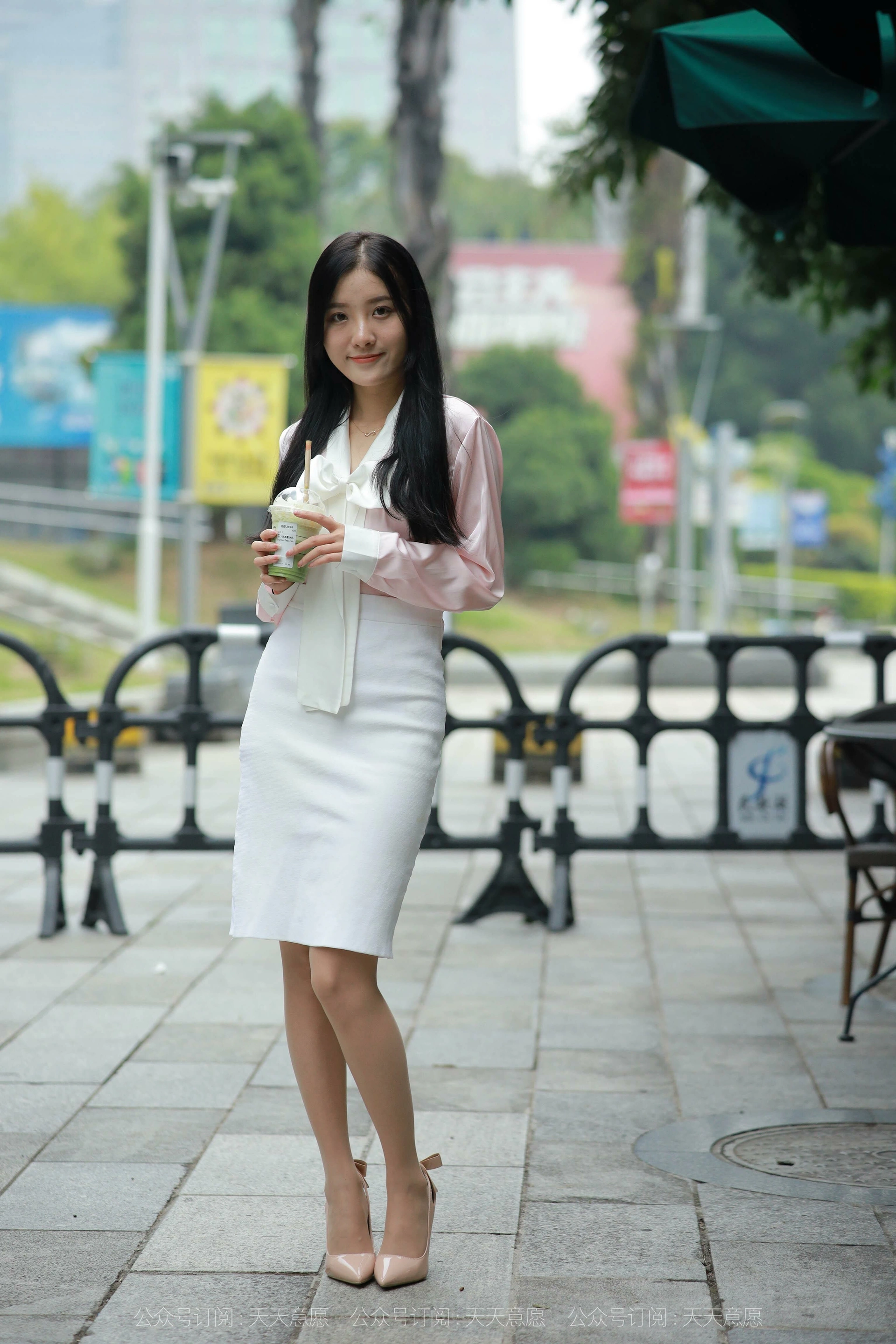 [IESS异思趣向]2021.11.19 丝享家978:婉苹《粉红色的回忆》 1